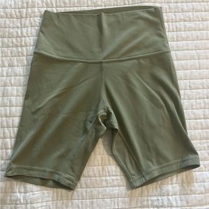 Lululemon 6” Align Shorts